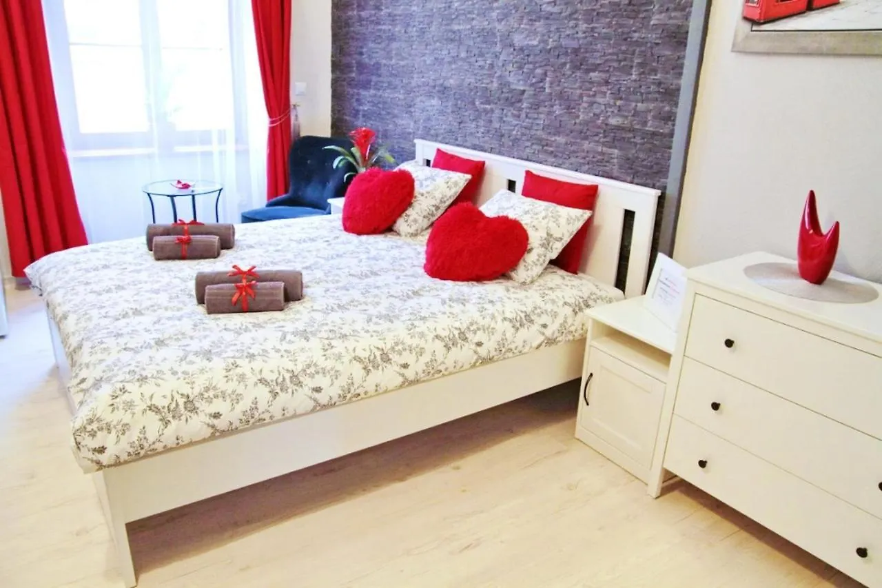 Privatunterkunft Grey Rooms Breslau